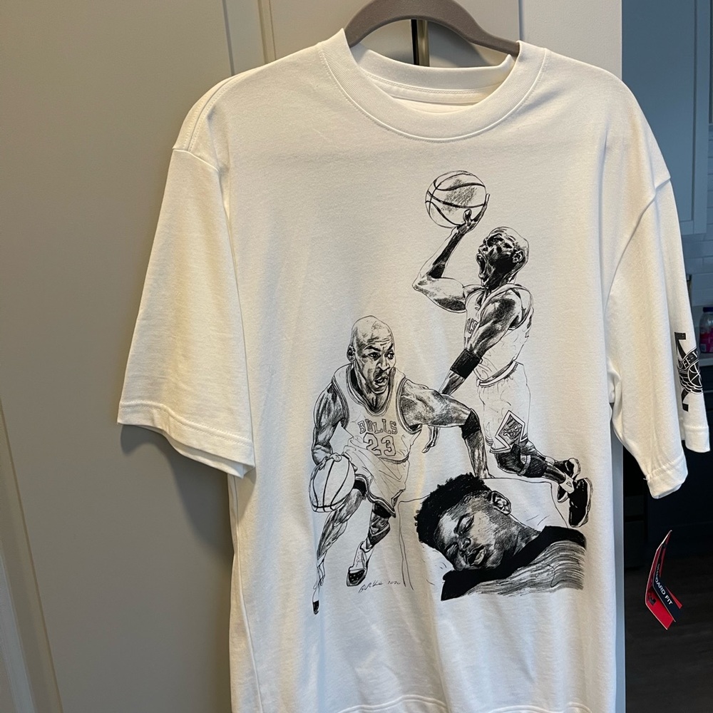 Off White